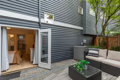 620 Lake Washington Boulevard E, Seattle, WA 98112 - Photo 10