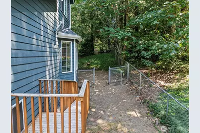 12568 Spohn Road NE, Poulsbo, WA 98370 - Photo 38