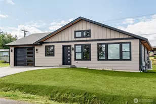 1890 Cascade View Dr, Camano Island, WA 98282 - Photo 30
