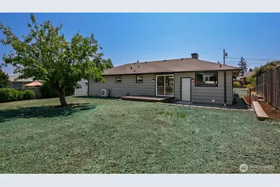 4960 Vesper Drive, Everett, WA 98203 - Photo 8