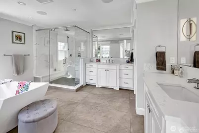 9950 SE 39th Street, Mercer Island, WA 98040 - Photo 18