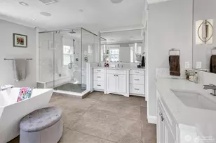 9950 SE 39th St, Mercer Island, WA 98040 - Photo 18