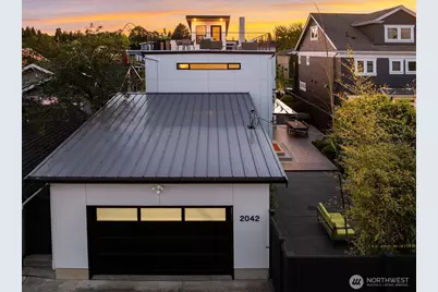 2042 42nd Avenue E, Seattle, WA 98112 - Photo 28
