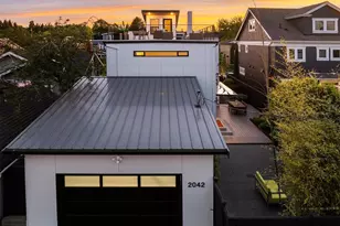 2042 42nd Ave E, Seattle, WA 98112 - Photo 28