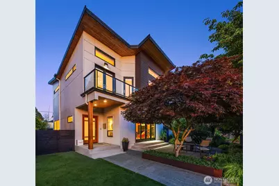 2042 42nd Avenue E, Seattle, WA 98112 - Photo 2