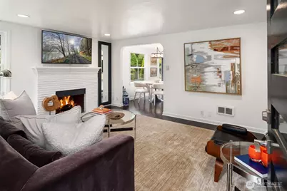 10303 15th Avenue NE, Seattle, WA 98125 - Photo 12