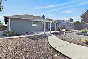 860 W Sylvester Ct, Sequim, WA 98382 - Photo 34