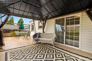 921 SW 102nd St, Seattle, WA 98146 - Photo 22