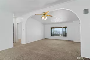 42 31st St NE, East Wenatchee, WA 98802 - Photo 4