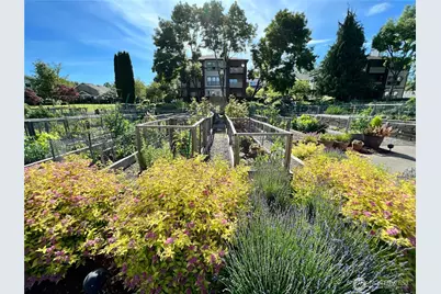 4215 223rd Place SE #2084, Issaquah, WA 98029 - Photo 18