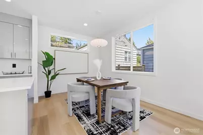 2726 NE Blakeley Street, Seattle, WA 98105 - Photo 20