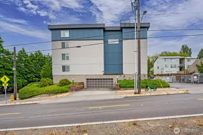 9416 1st Avenue NE #419, Seattle, WA 98115 - Photo 36
