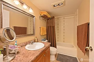 9416 1st Ave NE, Seattle, WA 98115 - Photo 24