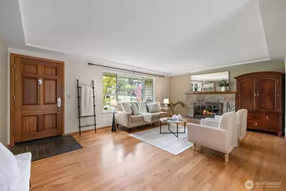 7215 25th Street W, University Place, WA 98466 - Photo 4