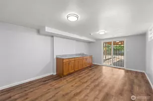 2515 S Willow St, Seattle, WA 98108 - Photo 30