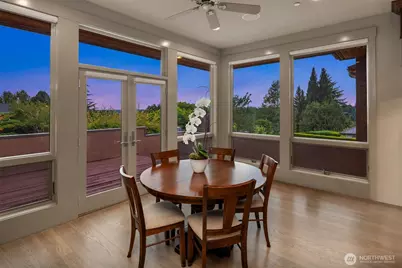 8635 NE 19th Place, Clyde Hill, WA 98004 - Photo 12