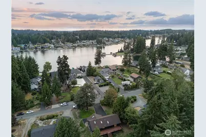 2207 186th Avenue E, Lake Tapps, WA 98391 - Photo 4