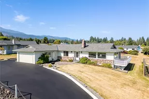 714 S Golf Course Rd, Port Angeles, WA 98362 - Photo 2