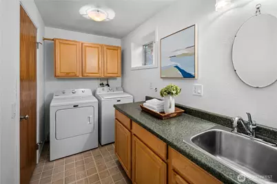 7421 181st Place SW, Edmonds, WA 98026 - Photo 22