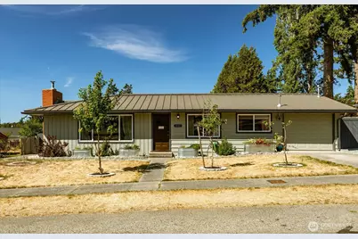 1440 NE 7th Place, Oak Harbor, WA 98277 - Photo 1