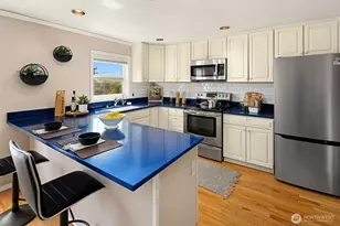 3216 14th Ave W, Seattle, WA 98119 - Photo 10