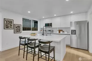 4250 S Juneau St, Seattle, WA 98118 - Photo 10