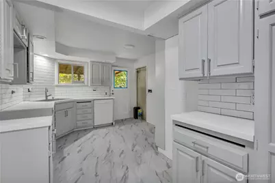 4107 Madrona Drive SE, Port Orchard, WA 98366 - Photo 10
