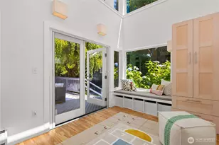 2568 28th Ave W, Seattle, WA 98199 - Photo 12