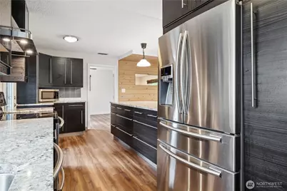 21903 42nd Place W, Mountlake Terrace, WA 98043 - Photo 8