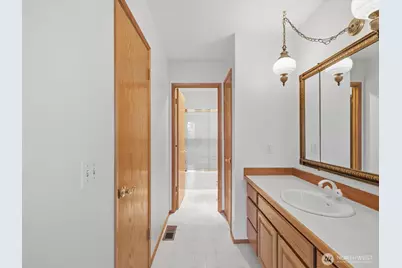 8809 Earl Avenue NW, Seattle, WA 98117 - Photo 18
