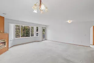 8809 Earl Ave NW, Seattle, WA 98117 - Photo 4