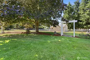 9909 37th Ct SE, Olympia, WA 98513 - Photo 32