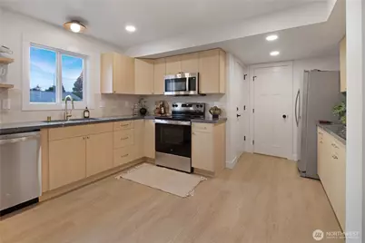 7408 S D Street, Tacoma, WA 98408 - Photo 14