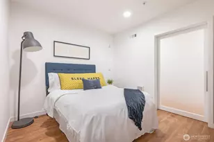 750 11th Ave E, Seattle, WA 98102 - Photo 12