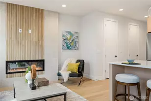 8229 NE 128th St, Kirkland, WA 98033 - Photo 12