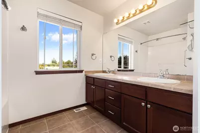 5728 9th Dr W, Everett, WA 98203 - Photo 12