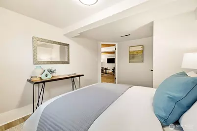 10713 15th Avenue NE, Seattle, WA 98125 - Photo 26