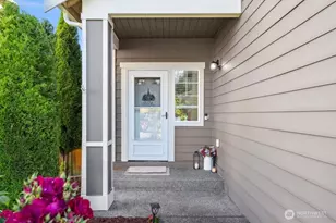 4915 NE 5th St, Renton, WA 98059 - Photo 4