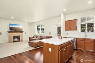 4915 NE 5th St, Renton, WA 98059 - Photo 16