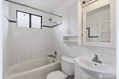 308 NE 50th Street, Seattle, WA 98105 - Photo 12