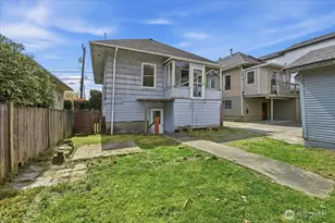 308 NE 50th St, Seattle, WA 98105 - Photo 26