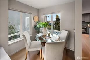 2419 8th Ave N, Seattle, WA 98109 - Photo 12