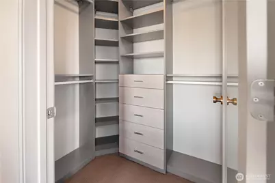 2419 8th Avenue N #403, Seattle, WA 98109 - Photo 16