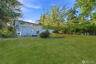 11526 3rd Ave NE, Seattle, WA 98125 - Photo 32