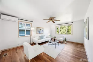11526 3rd Ave NE, Seattle, WA 98125 - Photo 8