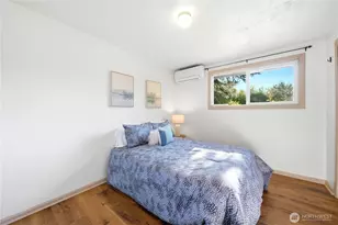 11526 3rd Ave NE, Seattle, WA 98125 - Photo 16