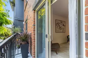 1909 10th Ave W, Seattle, WA 98119 - Photo 14
