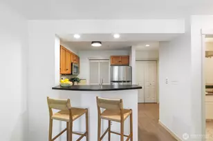 1909 10th Ave W, Seattle, WA 98119 - Photo 18