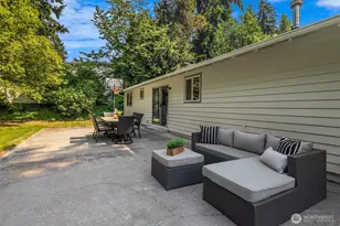 8012 NE 128th St, Kirkland, WA 98034 - Photo 32