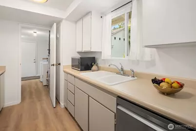 8012 NE 128th Street, Kirkland, WA 98034 - Photo 14
